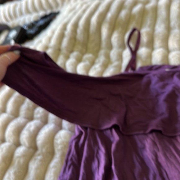 Purple side, ruffle, cold shoulder shirt with adjustable straps small - Picture 3 of 4